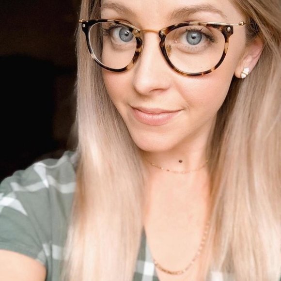 :: Stella & Dot [GOLD] Stone Rebel Stud Earrings - Picture 4 of 5